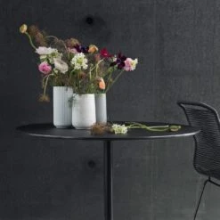 Panton Table 19 Panton Table -Danish Design Store Montana PantonTable Black linoleum PantonOne Black Ambient01 s100 2016 detail H