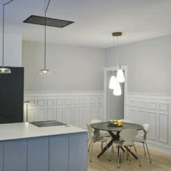 Anoli 3 Chandelier 28 Anoli 3 Chandelier -Danish Design Store Nuura Blossi 1 Anoli 3 Opal feb19 HI