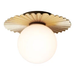 Liila Muuse Wall Light 38 Liila Muuse Wall Light -Danish Design Store Nuura LiilaMuuseSmallNordicGold Opal Packshot 5