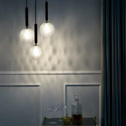 Miira 3 Chandelier -Danish Design Store Nuura Miira 3 Rock Grey Optic Clear lifestyle