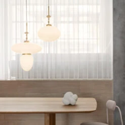 Rizzatto 32 Pendant 30 Rizzatto 32 Pendant -Danish Design Store Nuura Rizzatto32 Rizzatto43 lifestyle 1