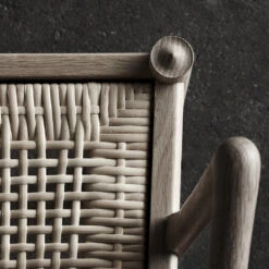 OW149 Colonial Chair 39 OW149 Colonial Chair -Danish Design Store OW149 WB Detail 01 acaeaae8 ce50 40c6 9c45 cac6298af83e