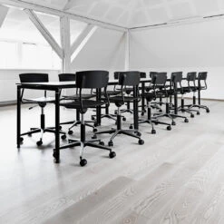 Pure X Conference Chair - 5-Star Base W/ Casters 14 Pure X Conference Chair - 5-Star Base W/ Casters -Danish Design Store PURE X 3
