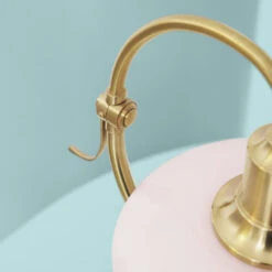 Louis Poulsen PH 2/2 Luna Table Lamp -Danish Design Store PaleRose23 PH22 Table Pale Rose Detail3 Studio 7c5b9369 5ae4 40fb b512 bd5fa67cba6c