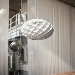 Louis Poulsen Patera Oval Pendant 21 Louis Poulsen Patera Oval Pendant -Danish Design Store Patera Oval Table AW21 Slukkwt 08147