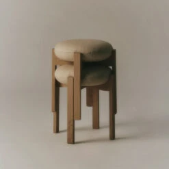 Pioneer Stool - Stackable 25 Pioneer Stool - Stackable -Danish Design Store Pioneer oaklacquered Aaren