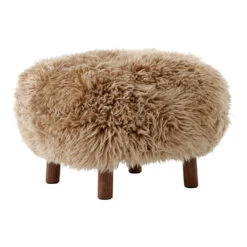 Little Petra Pouf ATD1 -Danish Design Store Pouf ATD1 Walnut w. Sheepskin Honey 50mm