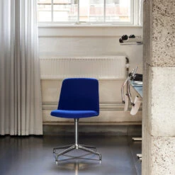 Rely HW14 Chair - 4-Star Swivel Base -Danish Design Store Rely HW14Polished Aluminium w. Hallingdal 773 f3794609 cf6e 41ee a172 b2ab5e78967d