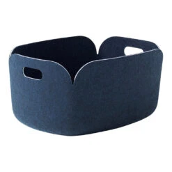 Muuto Restore Basket 30 Muuto Restore Basket -Danish Design Store Restore basket midnight blue 0000