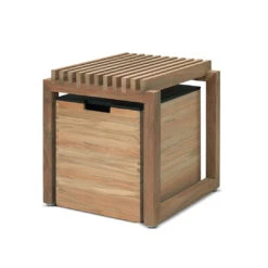 Fritz Hansen Skagerak Cutter Stool -Danish Design Store S1920460 S1920420 1920436 7be9af97 6285 40db bc12 92341a86a0b6