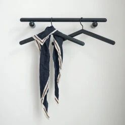 Fritz Hansen Skagerak Georg Hanger 12 Fritz Hansen Skagerak Georg Hanger -Danish Design Store S1930312 S1930317 M