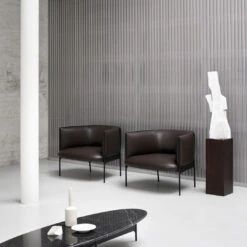 Floema Oval Coffee Table 33 Floema Oval Coffee Table -Danish Design Store Sepal detail Loungechair Parmacol.Mocca v3 300dpi