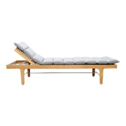 RIB Outdoor Daybed -Danish Design Store Sibast outdoor RIB daybed lounger with cushion