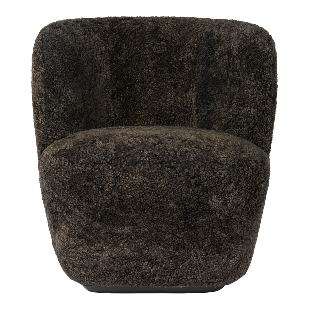 Gubi Stay Lounge Chair - Plinth Base 7 Gubi Stay Lounge Chair - Plinth Base - Image 5