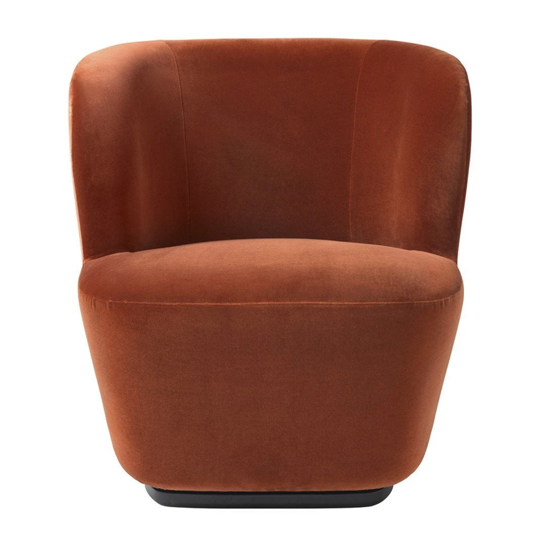 Gubi Stay Lounge Chair - Plinth Base 3 Gubi Stay Lounge Chair - Plinth Base