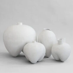101 COPENHAGEN Sumo Vase 30 101 COPENHAGEN Sumo Vase -Danish Design Store Sumo Vase Family Bone White 1