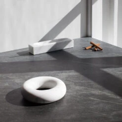 Tondo Mortar And Pestle -Danish Design Store Tondo Flat Table df5f6d77 23bf 4079 9a7d 153695fb50fb