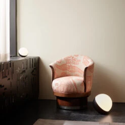 Louis Poulsen VL Studio Table Lamp 38 Louis Poulsen VL Studio Table Lamp -Danish Design Store VL Studio Table 150 250 Black AW21 08165