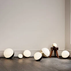 Louis Poulsen VL Studio Table Lamp 31 Louis Poulsen VL Studio Table Lamp -Danish Design Store VL Studio Table Floor Black Brass AW21 08563