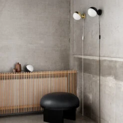 Louis Poulsen VL Studio Wall Light -Danish Design Store VL Studio Wall Black Brass Table150 Black AW21 slukket 08579