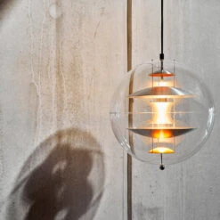 Verpan VP Globe Pendant 31 Verpan VP Globe Pendant -Danish Design Store Verpan Globe Brushed Alu Profile 1 HR