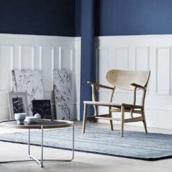 CH22 Lounge Chair 31 CH22 Lounge Chair -Danish Design Store Wegner CH22 oak CH417 tray table