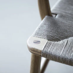 CH22 Lounge Chair 25 CH22 Lounge Chair -Danish Design Store Wegner CH22 oak detail wedge