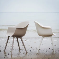 Gubi Bat Dining Chair - Plastic Base - Outdoor -Danish Design Store beetle bat inspired pic1 fig