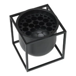 Kubus Flowerpot 26 Kubus Flowerpot -Danish Design Store byLassen Kubus Flowerpot 14 Black grid 300 8bde4037 12c9 42a5 bf13 e6a0000f6ad7