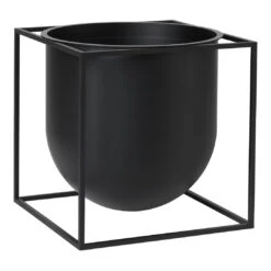 Kubus Flowerpot 24 Kubus Flowerpot -Danish Design Store byLassen Kubus Flowerpot 23 Black 300 2bb1b485 5452 4fa4 9fcb 43060b46cca6