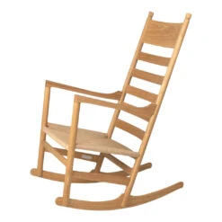 CH45 Rocking Chair 41 CH45 Rocking Chair -Danish Design Store ch45oakoilside