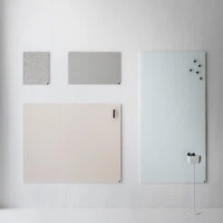 CHAT BOARD Classic Board - 47.2" W X 47.2" H -Danish Design Store chat board classic buzzifelt 3 e8742bcb c5ae 4d93 815d d37f708c63bf