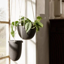 Ferm LIVING Speckle Hanging Pot -Danish Design Store fermLIVING SpeckleHangingPot image