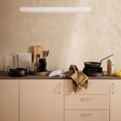 Ferm LIVING Curvature Handle -Danish Design Store fermLIVING VueltaPendant 100 WhiteBrass image