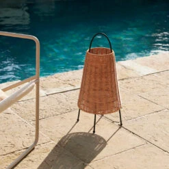 Ferm LIVING Porti Braided Table Lamp -Danish Design Store fermLIVING SS23 PortiBraidedLamp 1104266251 image 01