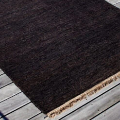 Sumace Rug 32 Sumace Rug -Danish Design Store massimo Sumace black environment1 HR