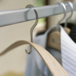 Fritz Hansen Skagerak Pilot Coat Hanger -Danish Design Store piloy