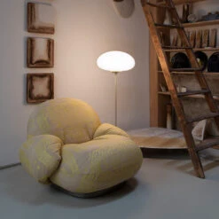 Gubi Pacha Lounge Chair W/ Armrests -Danish Design Store poltronaGialla set3 day3 0 post