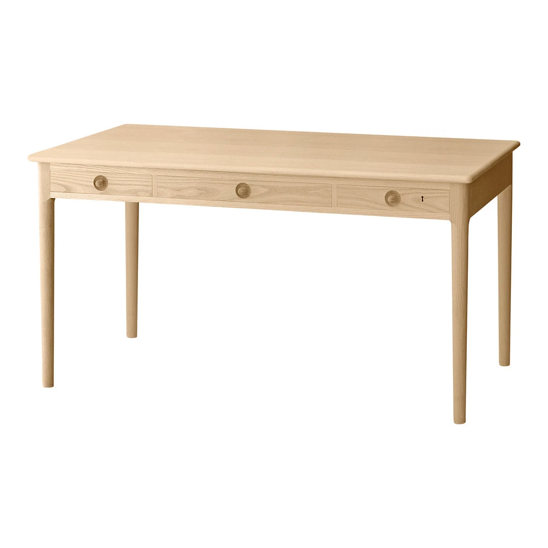 Wegner PP305 Desk 3 Wegner PP305 Desk